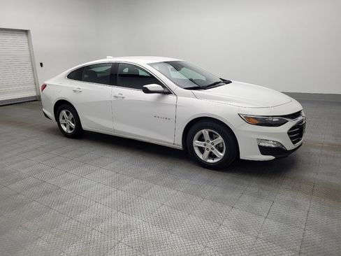 Used 2024 Chevrolet Malibu LT image 11