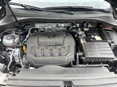 Used 2023 Volkswagen Tiguan SE R-Line FWD image 18