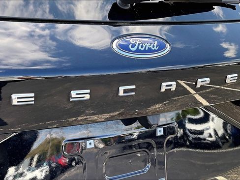 Used 2023 Ford Escape ST-Line Select w/ Tech Pack #2 AWD/4WD image 32