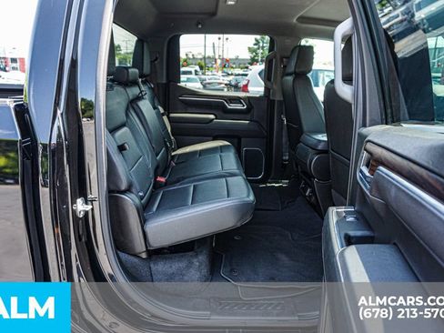 Used 2025 GMC Sierra 1500 SLT AWD/4WD image 21