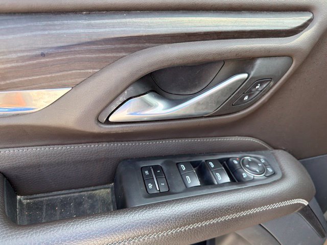 Used 2022 GMC Yukon XL Denali AWD/4WD image 21