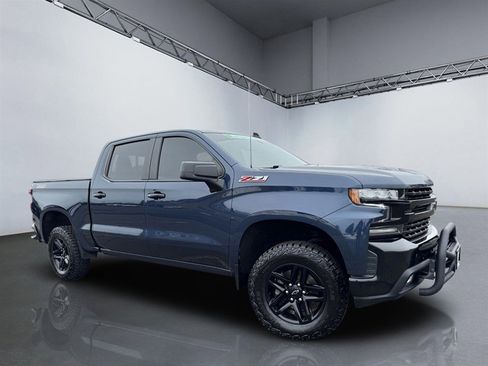 Used 2021 Chevrolet Silverado 1500 LT Trail Boss w/ Convenience Package II image 14