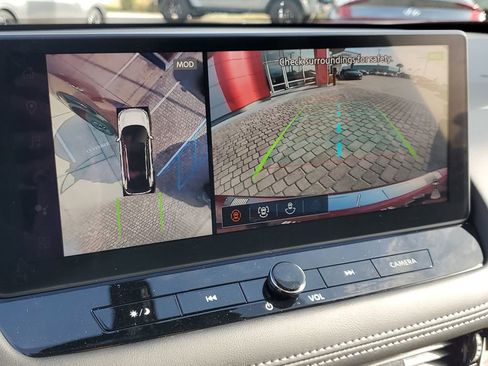 New 2026 Nissan Rogue Platinum w/ Platinum Premium Package image 12