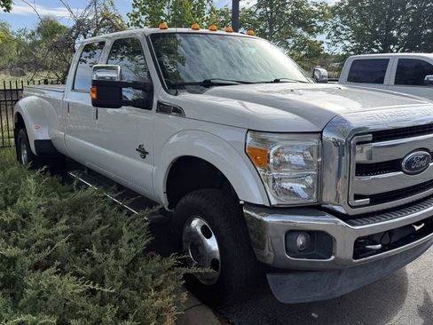 Used 2016 Ford F350 Lariat w/ Lariat Ultimate Package AWD/4WD image 1