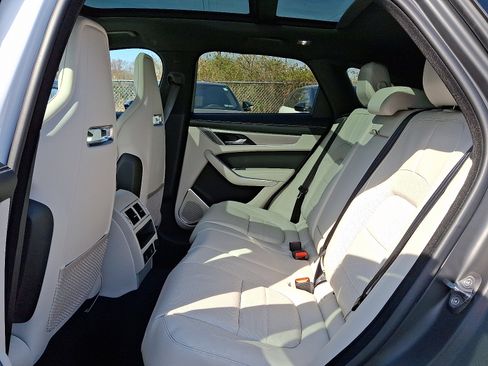 New 2026 Jaguar F-PACE R-Dynamic S image 5