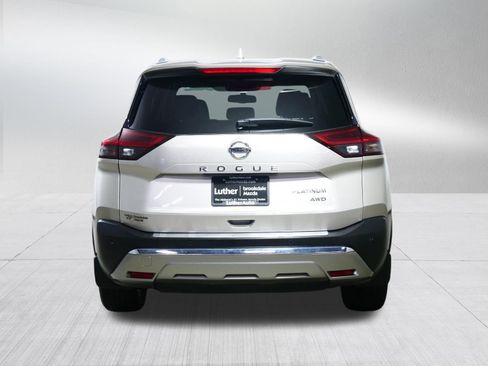 Used 2021 Nissan Rogue Platinum AWD/4WD image 6