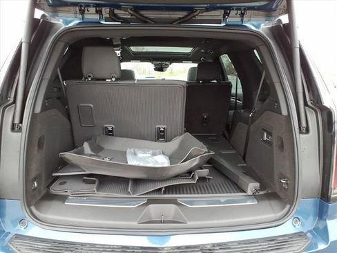 New 2026 Cadillac Escalade Sport w/ LPO, ONYX Package image 21