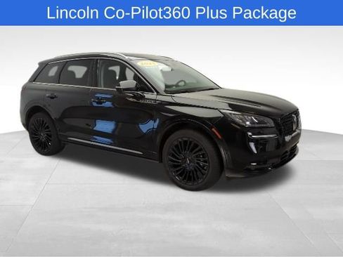 Used 2021 Lincoln Corsair Reserve w/ Equipment Group 201A image 9