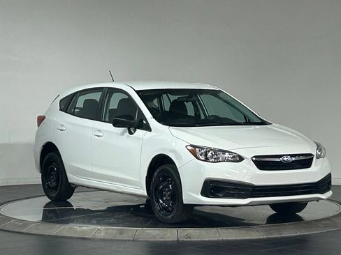 Used 2022 Subaru Impreza 2.0i AWD/4WD image 2