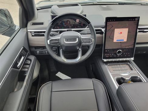 New 2025 GMC Sierra EV Denali image 29