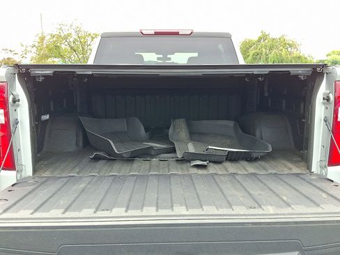 Used 2022 Chevrolet Silverado 1500 RST w/ LPO, Blackout Package image 28