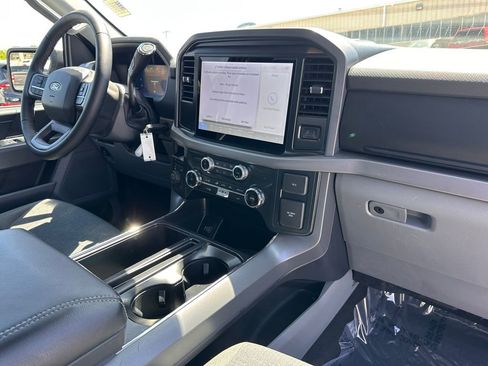 Used 2025 Ford F150 XLT w/ Equipment Group 301A Standard image 18
