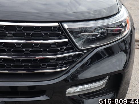 Used 2020 Ford Explorer XLT w/ Equipment Group 202A image 13