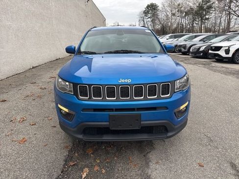 Used 2018 Jeep Compass Latitude w/ Cold Weather Group image 2