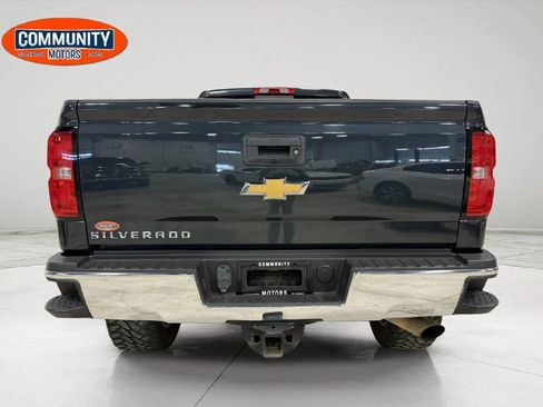 Used 2019 Chevrolet Silverado 2500 LT image 6