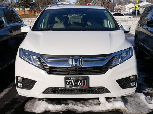 Used 2018 Honda Odyssey EX-L image 2