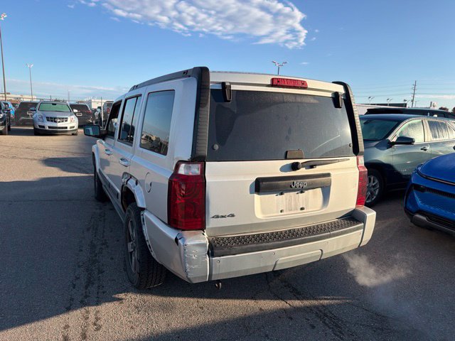Used 2008 Jeep Commander Sport AWD/4WD image 26