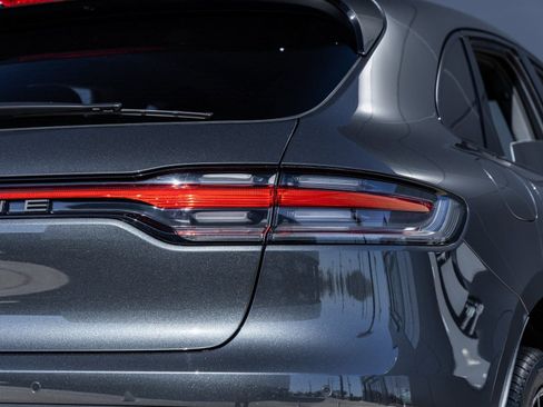 New 2026 Porsche Macan image 14