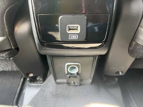 Used 2025 Jeep Compass Limited AWD/4WD image 30