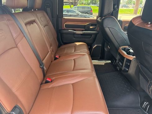 Used 2023 RAM 3500 Limited AWD/4WD image 16