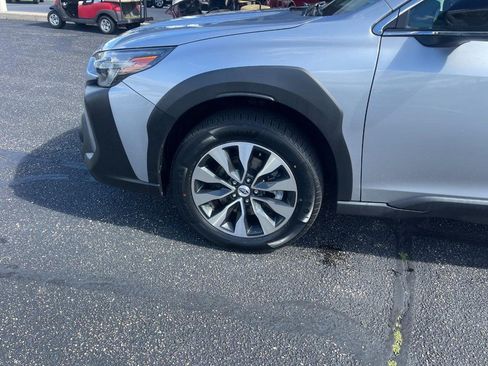 Used 2023 Subaru Outback Limited XT AWD/4WD image 6