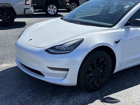 Used 2020 Tesla Model 3 RWD image 10