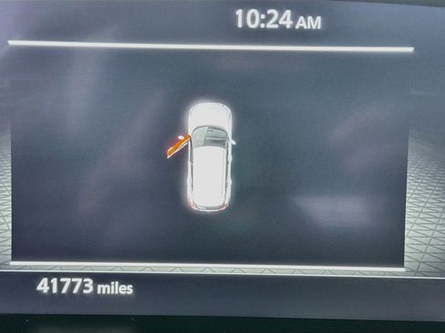 Used 2024 Nissan Rogue SL w/ SL Premium Package image 17