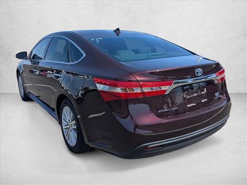 Used 2015 Toyota Avalon Limited w/ Technology Package FWD image 9