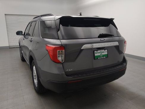 Used 2021 Ford Explorer XLT RWD image 6
