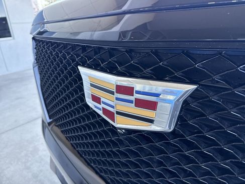 Used 2024 Cadillac Escalade Sport AWD/4WD image 31