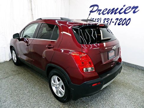 Used 2016 Chevrolet Trax LT w/ LT Convenience Package FWD image 4