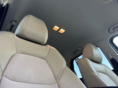 Used 2019 MAZDA CX-5 Touring image 16