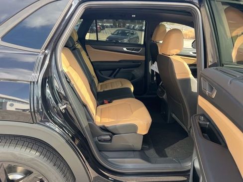 New 2026 Volkswagen Atlas Cross Sport SEL R-Line image 36