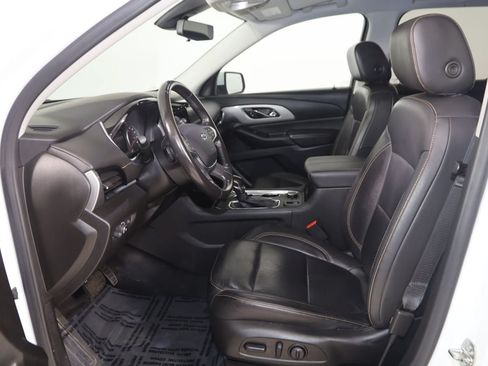 Used 2021 Chevrolet Traverse RS AWD/4WD image 13