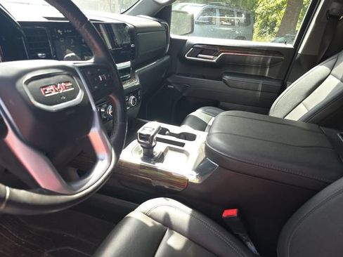 Used 2023 GMC Sierra 1500 Elevation w/ Elevation Premium Package AWD/4WD image 13