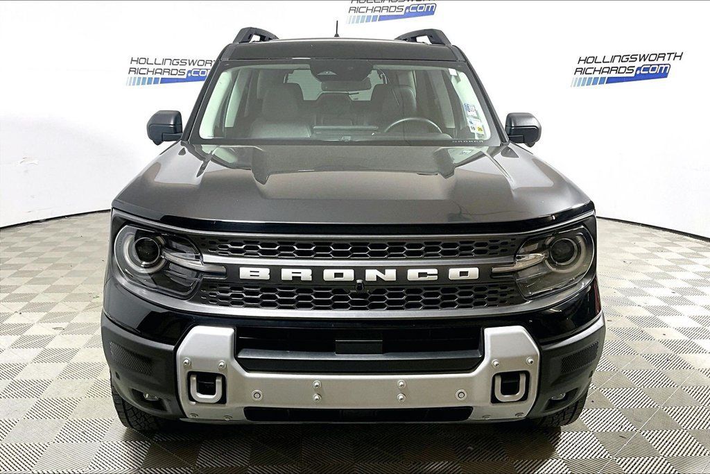 Used 2025 Ford Bronco Sport Badlands w/ Badlands Tech Package AWD/4WD image 2