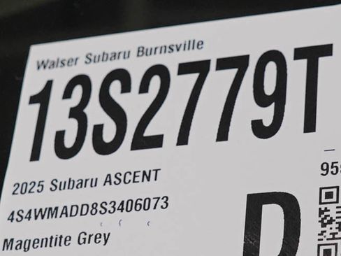 Used 2025 Subaru Ascent Premium AWD/4WD image 31