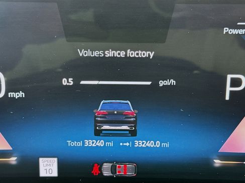 Used 2024 BMW X5 sDrive40i w/ Parking Assistance Package RWD image 8