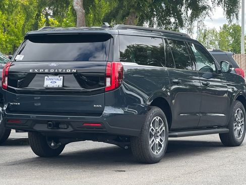 New 2026 Ford Expedition Max Active image 12