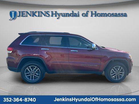 Used 2021 Jeep Grand Cherokee Limited AWD/4WD image 1
