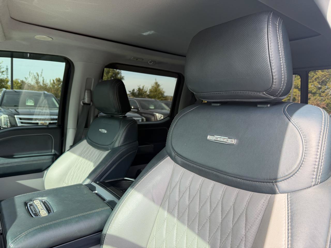 Used 2022 Ford F150 Limited AWD/4WD image 12