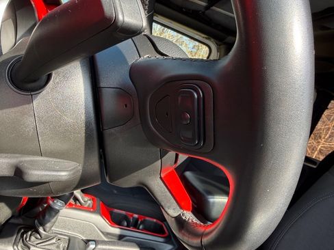 Used 2021 Jeep Wrangler Unlimited Sport image 13