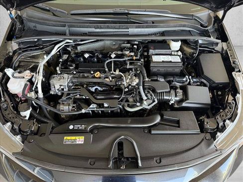 Used 2025 Toyota Corolla LE FWD image 21