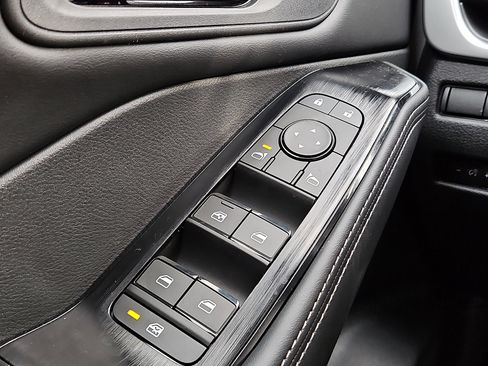 New 2026 Nissan Rogue SV image 19