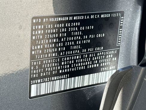 Used 2022 Volkswagen Taos SE AWD/4WD image 36