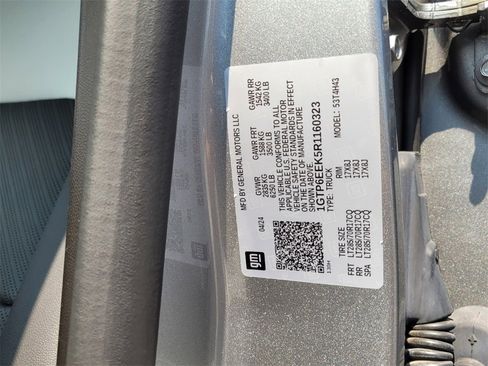 Certified 2024 GMC Canyon AT4X image 16