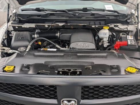 Certified 2020 RAM 1500 Express image 23