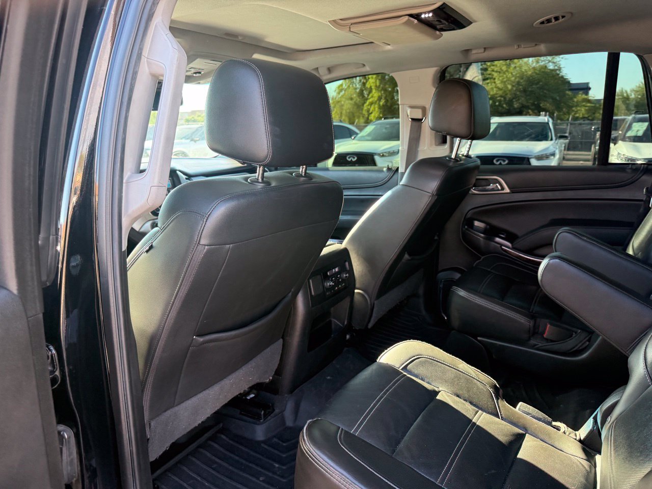 Used 2020 GMC Yukon SLT w/ Open Road Package AWD/4WD image 12