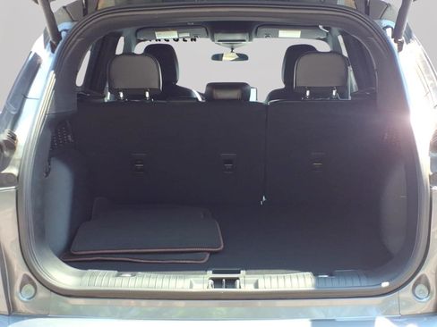 Used 2023 Ford Escape ST-Line w/ Tech Pack #1 AWD/4WD image 8