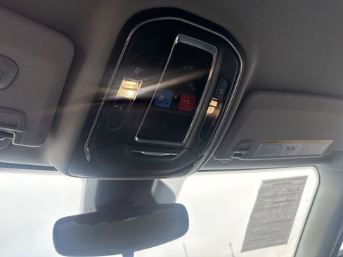 Used 2023 Jeep Grand Cherokee Limited w/ Black Appearance Package image 23